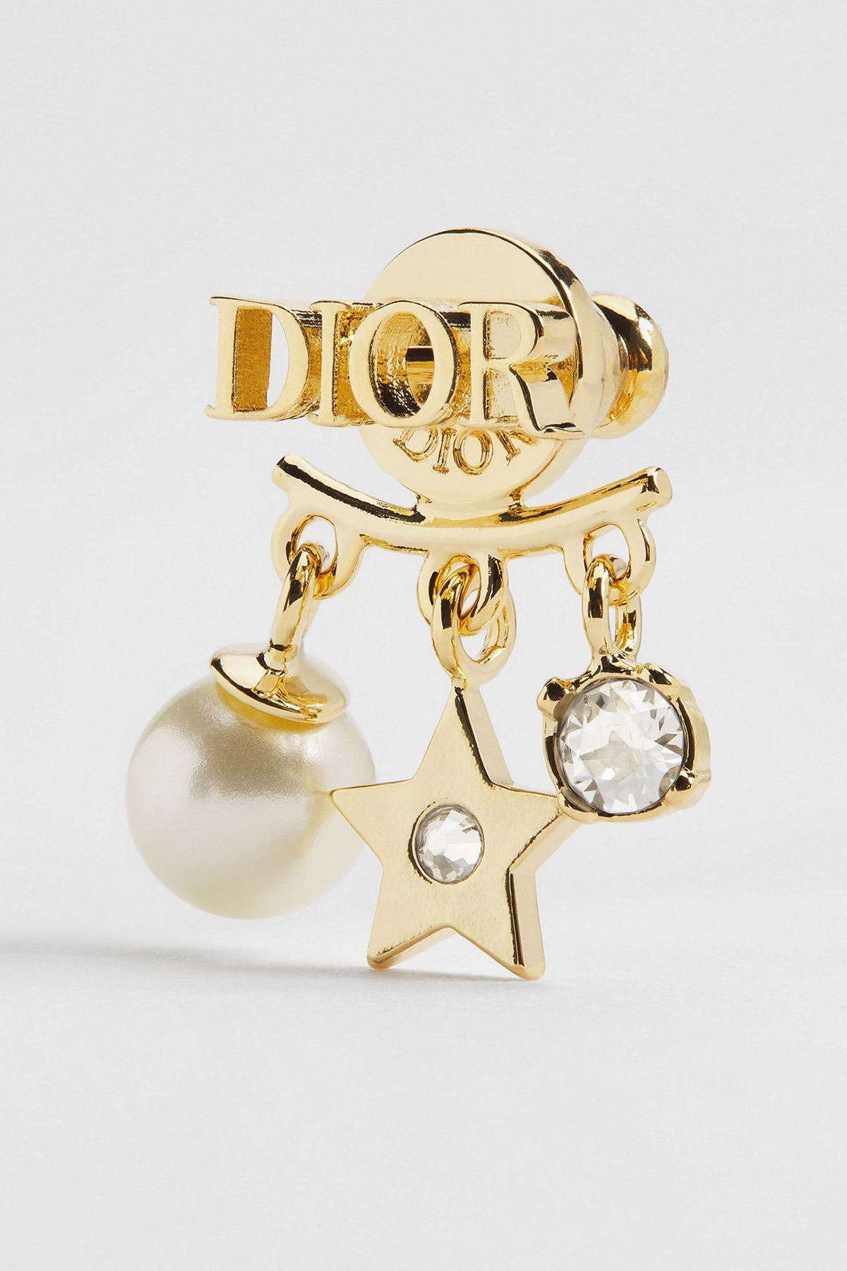 Elevate Your Style with Dior Revolution Earrings: Timeless Elegance Redefined
