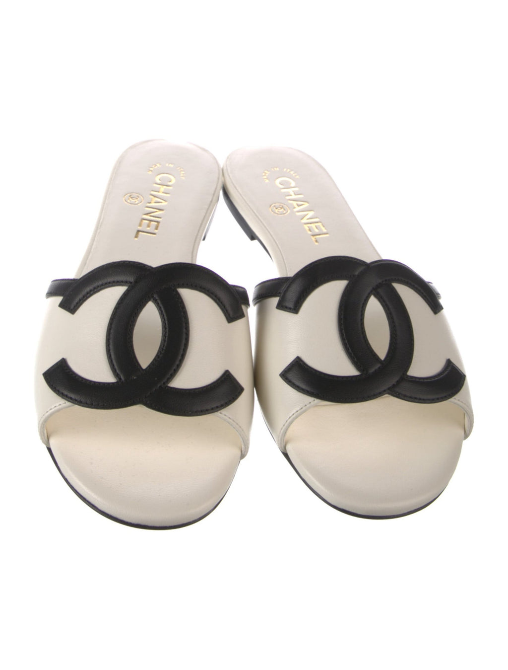 Chanel interlocking CC flat slide