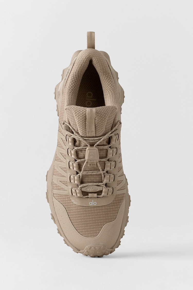 Alo trail sneaker