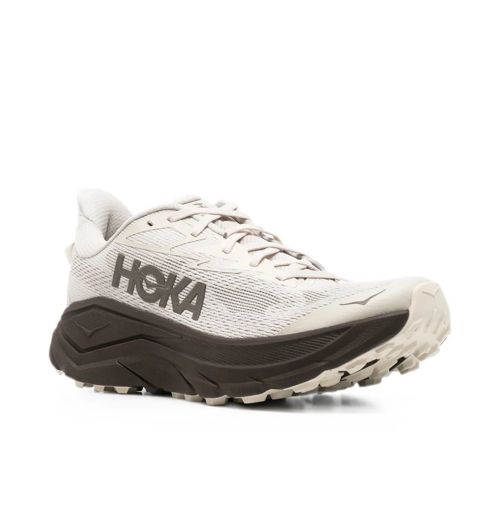 Hoka Challenge 8 mesh sneakers