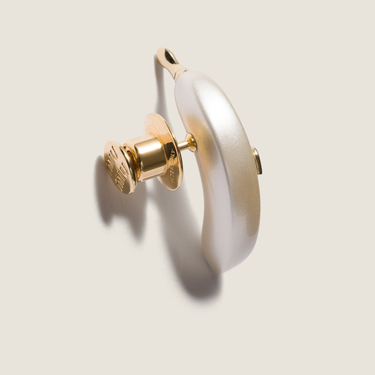 Miu Miu Metal brooch (Banana)