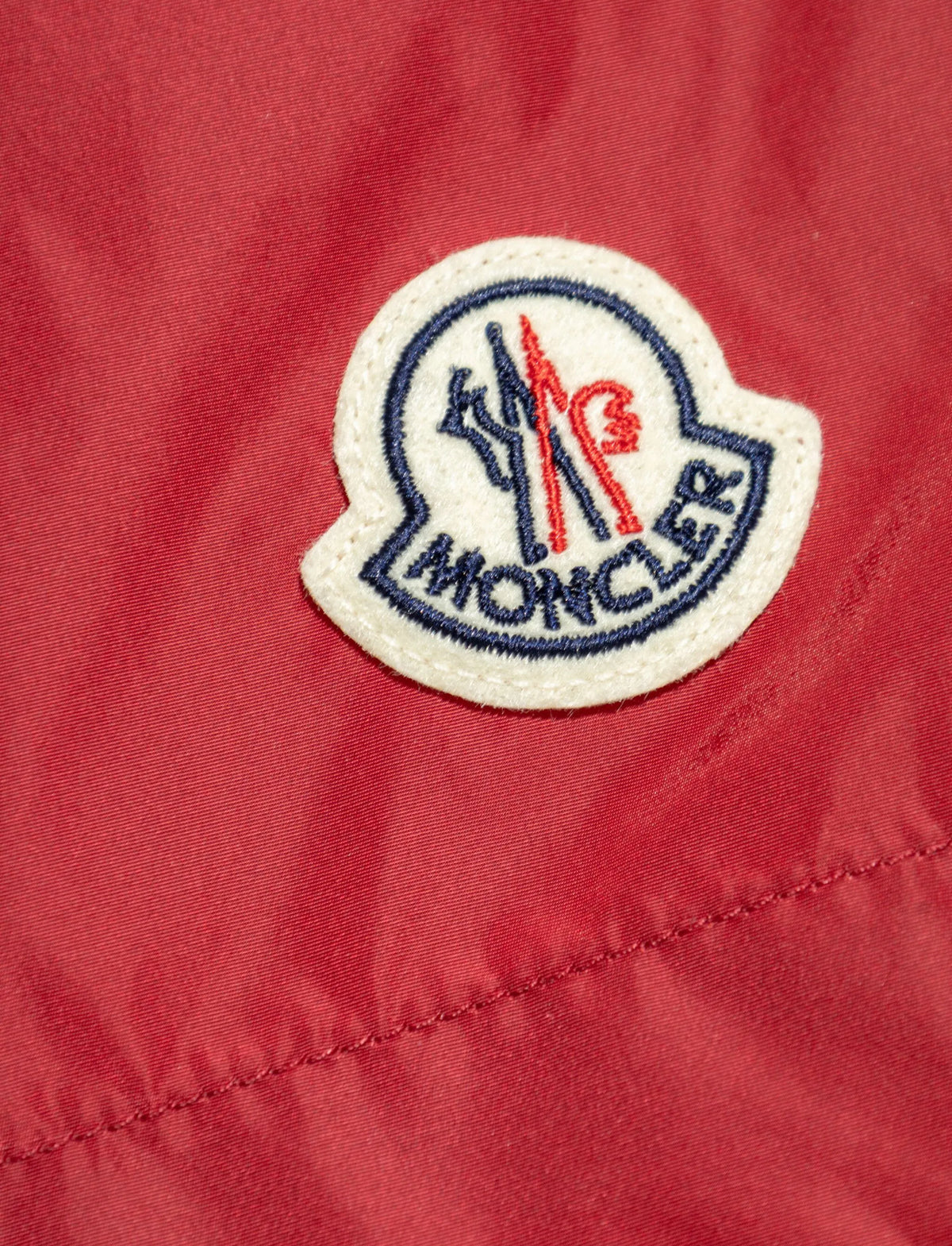Winniemodo,Winniemodony,Moncler swim shorts,Moncler swim shorts sale,Moncler swim shorts discount,Moncler shorts red,Moncler