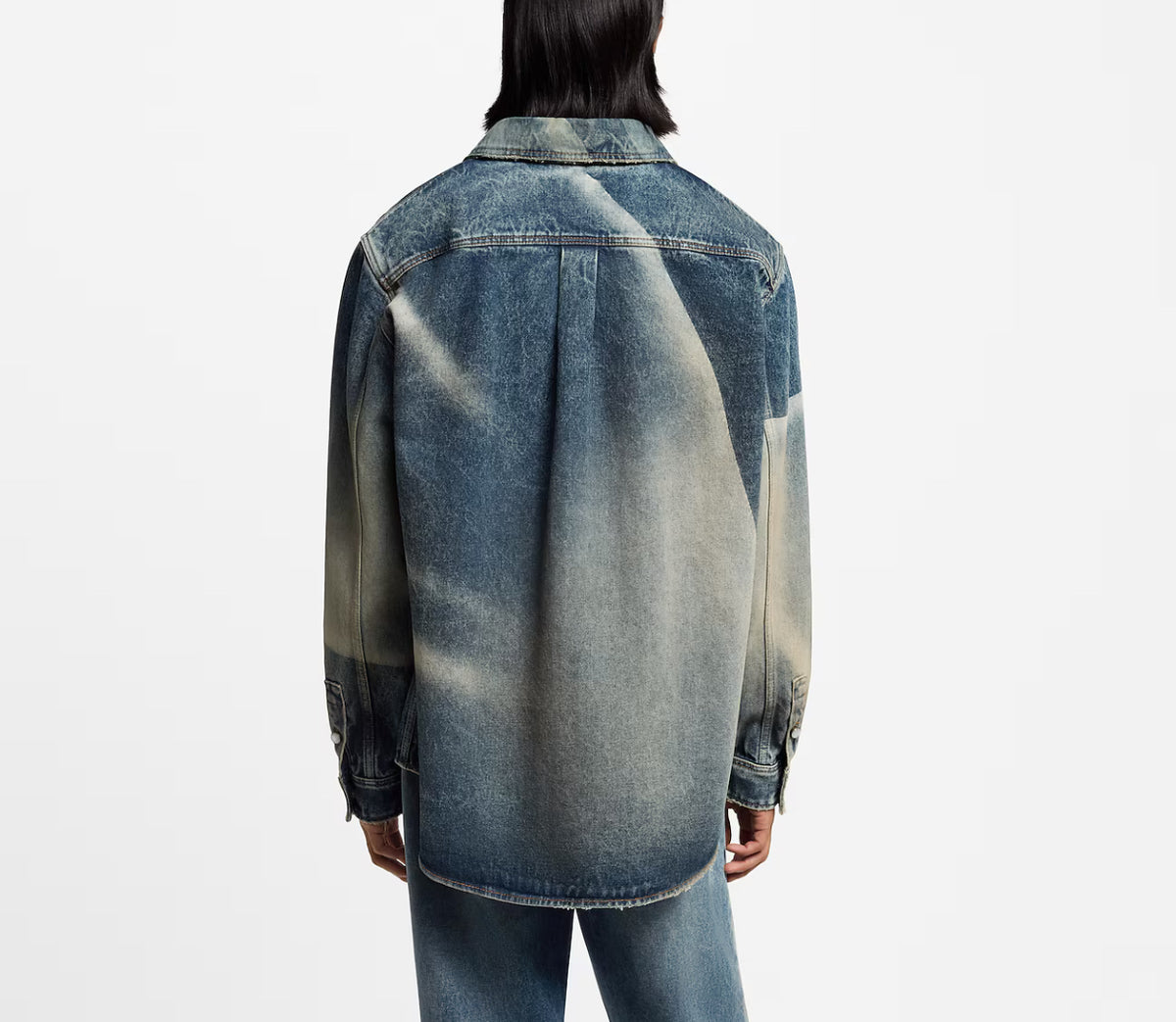Winniemodo,Winnie modo,Louis Vuitton Sunfaded effect denim shirt,LV Sunfaded effect denim shirt,Louis Vuitton denim shirt,LV