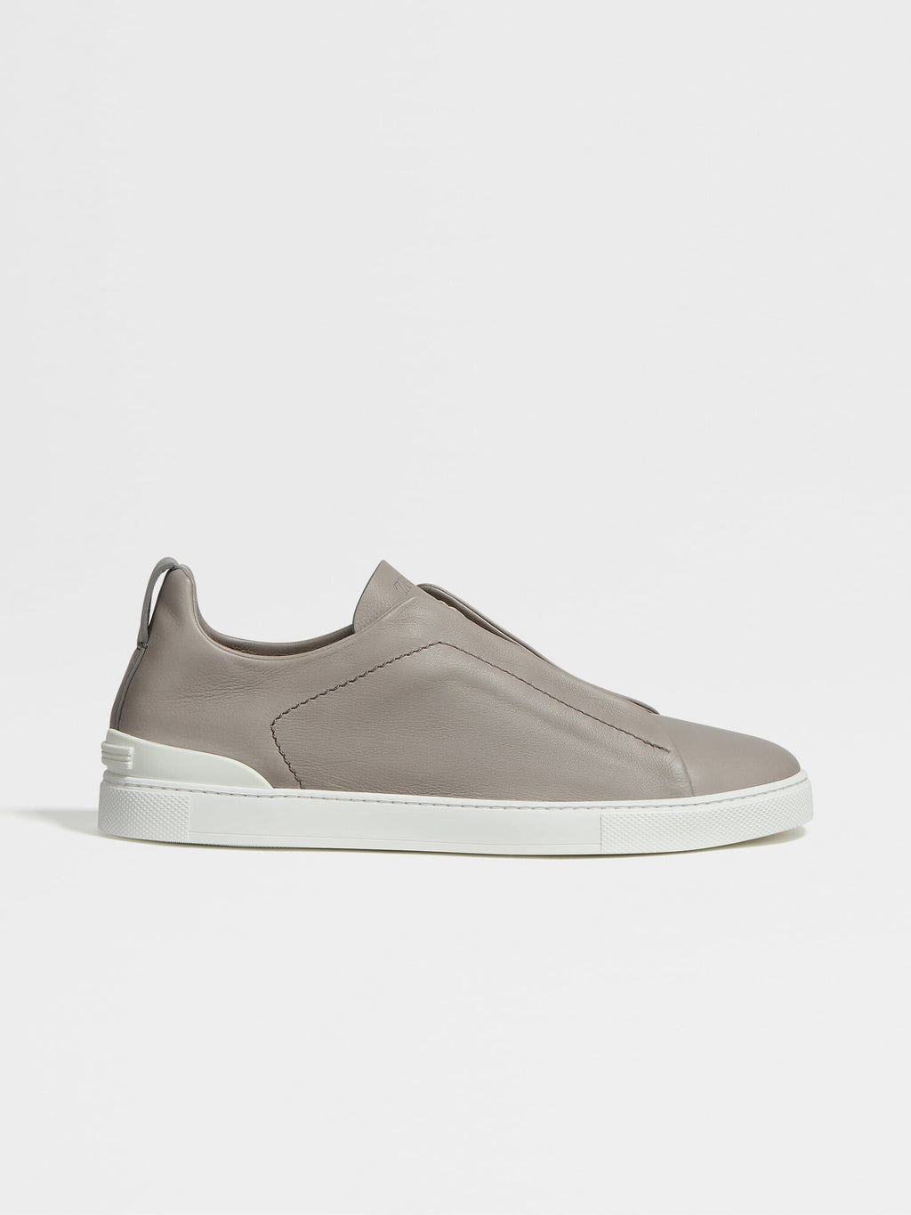 Winniemodo,Winniemodony,Zegna S52072,Zegna triple stitch grey,Zegan triple stitch grey sale,Zegna sneaker mens outlet,Zegna s