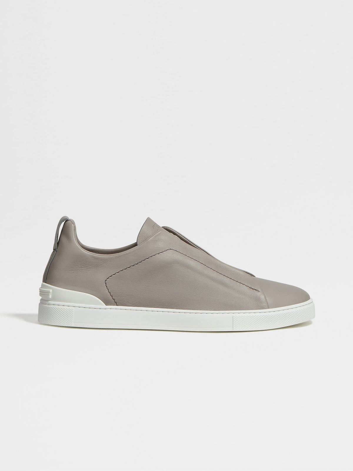 Winniemodo,Winniemodony,Zegna S52072,Zegna triple stitch grey,Zegan triple stitch grey sale,Zegna sneaker mens outlet,Zegna s