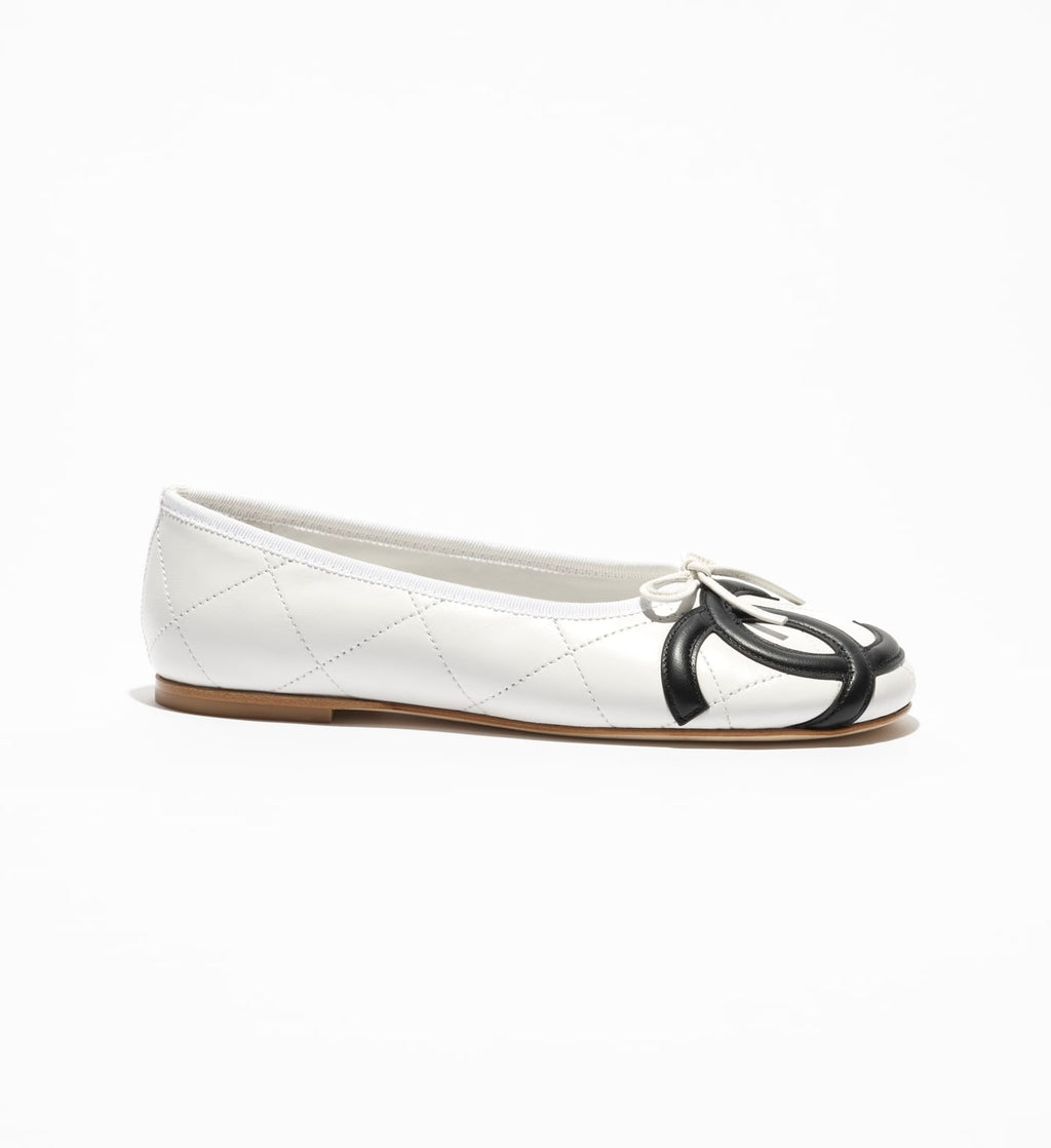 Winniemodo,Winniemodony,Chanel G47163,Chanel ballerina flats,Chanel ballerina sale,Chanel ballerina white,Chanel flats,Chanel