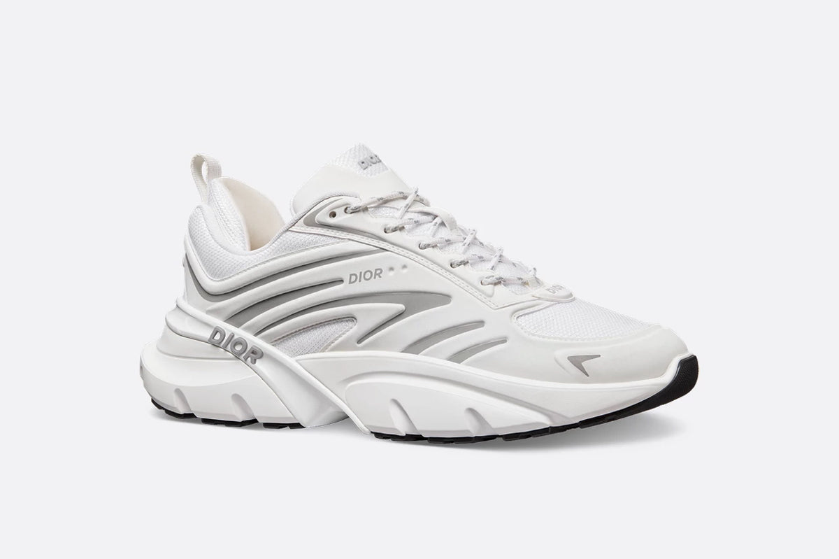 Winniemodo,Winnie modo,Dior 3SN306ZZY,Dior B44 Blade sneakers,Dior B44 white,Dior B44 white sale,Dior sneaker,Dior sneaker me
