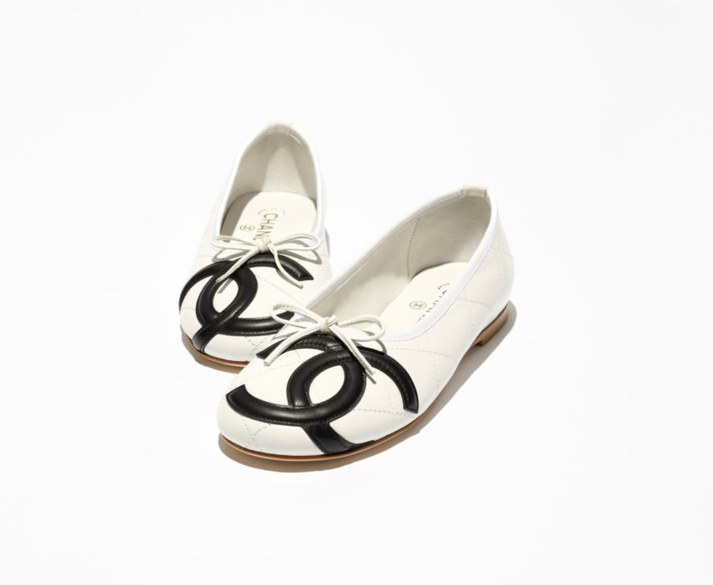Winniemodo,Winniemodony,Chanel G47163,Chanel ballerina flats,Chanel ballerina sale,Chanel ballerina white,Chanel flats,Chanel