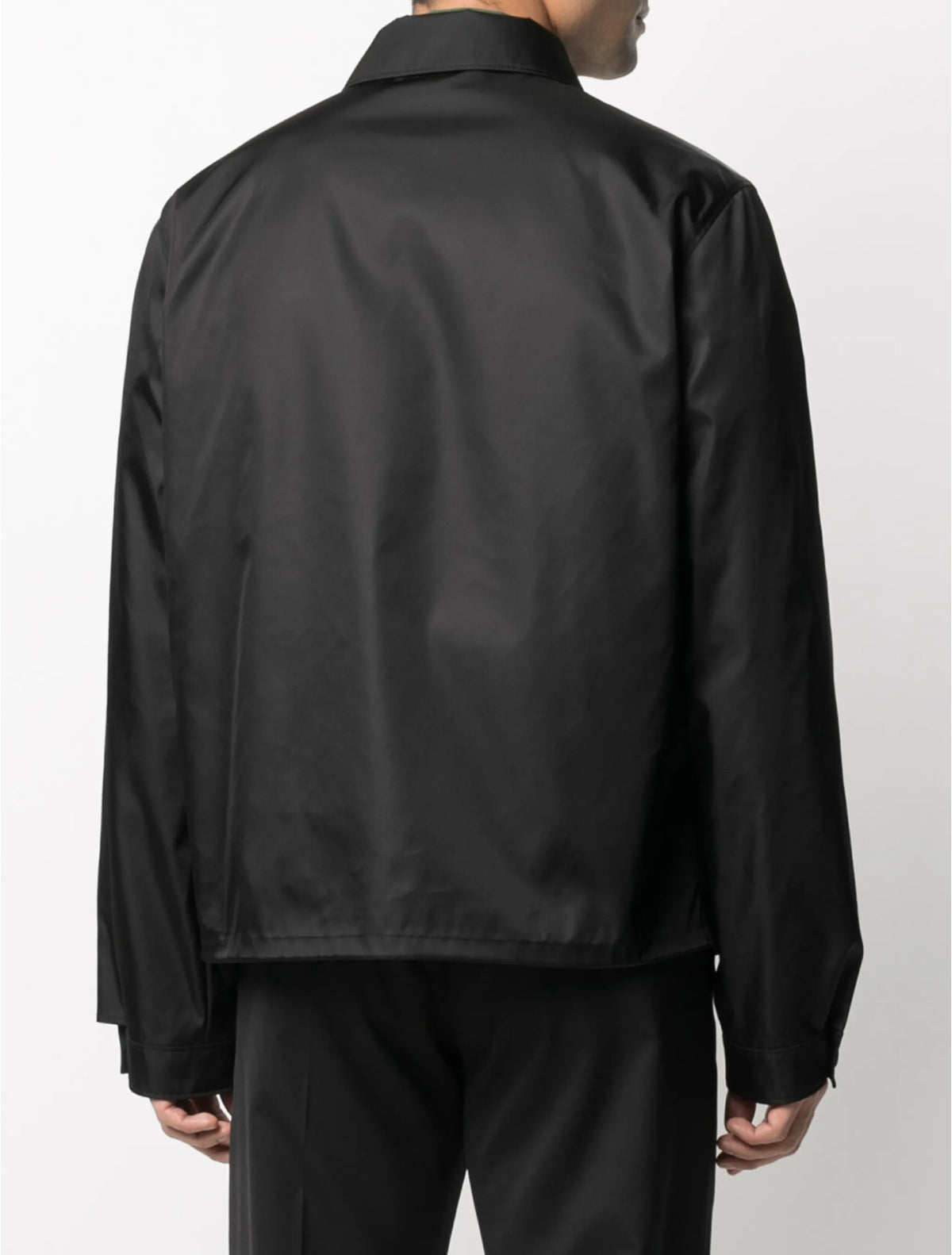 Prada SGB684S2111WQ8,Prada re-nylon jacket,Prada re-nylon black jacket,Prada black jacket,Prada black zip up jacket,Prada jac