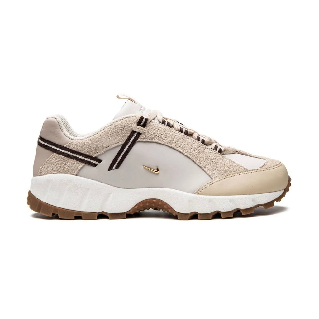 Winniemodo,Winnie modo,Nike Air Humara x Jaquemus Sneaker,Nike Air Humara x Jaquemus beige,Air Humana x Jacquemus beige,Jacqu