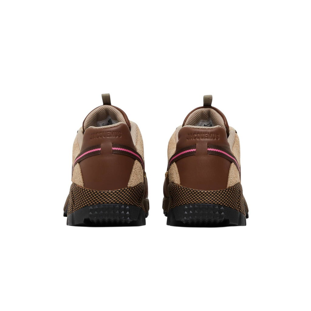 Winniemodo,Winnie modo,Nike Air Humara x Jaquemus Sneaker,Nike Air Humara x Jaquemus brown,Air Humana x Jacquemus brown,Jacqu