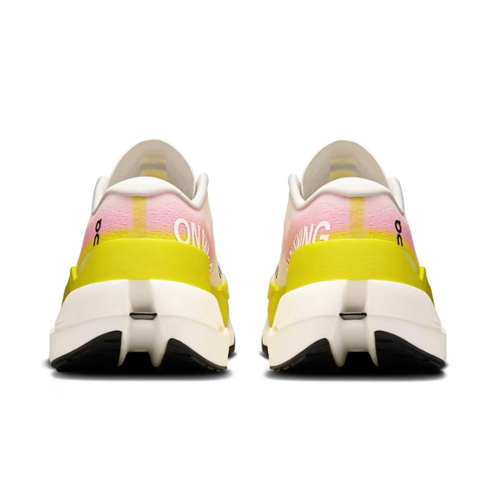 Winniemodo,Winnie modo,On Cloud Cloudboom Max sneaker,On Cloud Cloudboom Max,On cloud sneaker,On cloud sneaker sale,On cloud