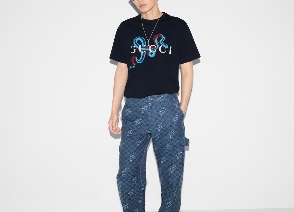 Gucci 796395XJG4T,Gucci snake t-shirt,Gucci new year t-shirt,Gucci T-shirt,Gucci T-shirt on sale, Gucci T-shirt authenticity,