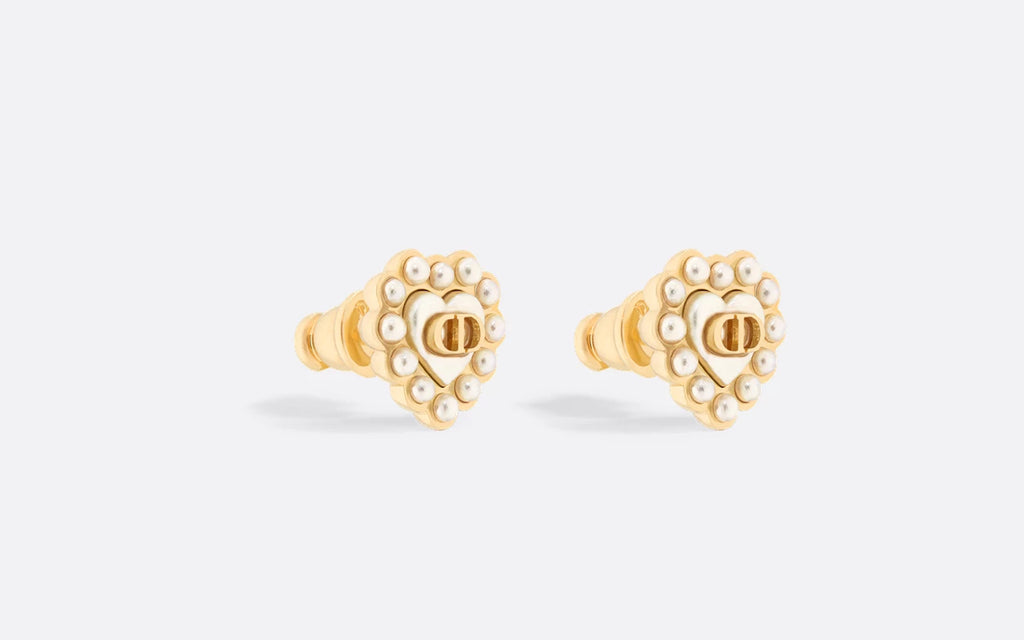 Winniemodo,Winnie modo,Dior petit CD baroque stud earrings,Dior hearts earrings,Dior hearts earrings pearls,Dior pearls earri