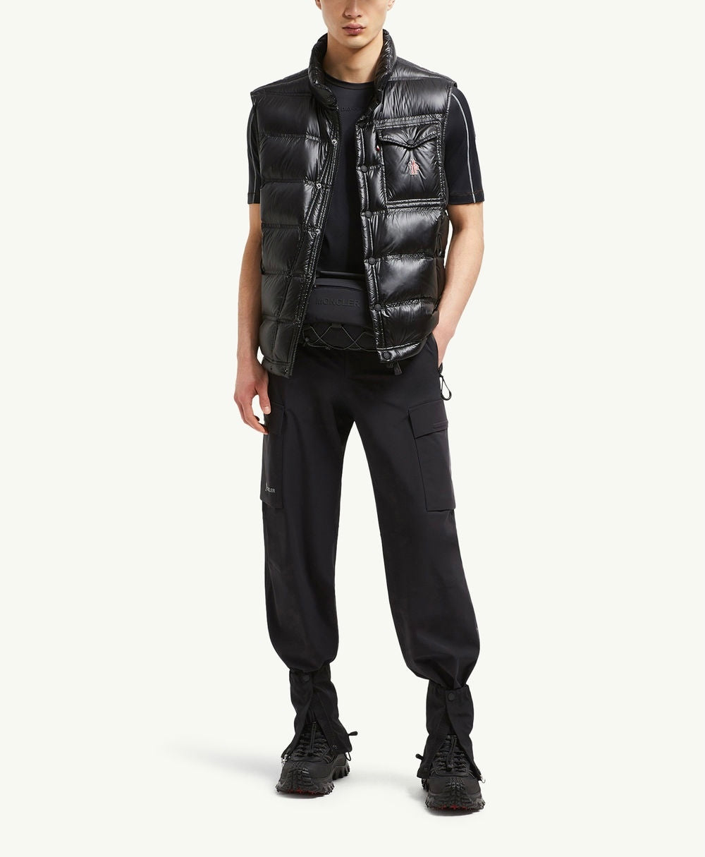 Winniemodo,Winnie modo,Moncler K10971A00021597X6,Moncler Nantu Men’s down vest,Moncler down vest,Moncler down vest sale,Moncl