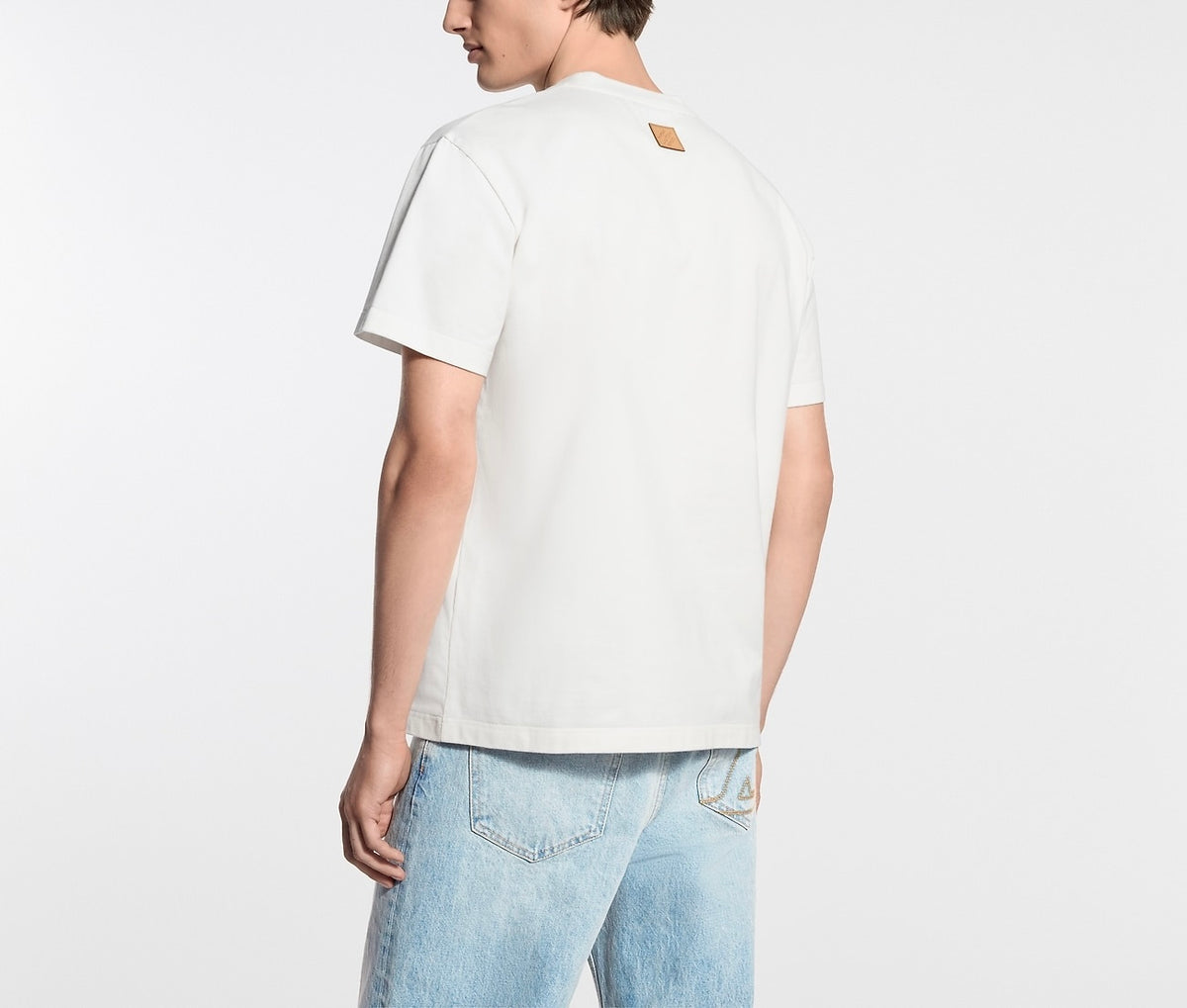 Winniemodo,Winniemodony,Louis Vuitton 1AJVQO,LV 1AJVQO,LV x The Darjeeling t-shirt,Louis Vuitton t-shirt 2026,Louis Vuitton t