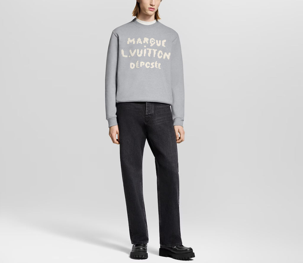 Winniemodo,Winnie modo,Louis Vuitton 1AIKCO,LV 1AIKCO,Louis Vuitton embroidered signature sweatshirt,LV sweater,LV sweater sa