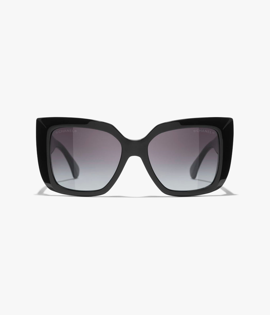 Winniemodo,Winniemodony,Chanel A71767,Chanel butterfly sunglasses,Chanel butterfly sunglasses black,Chanel sunglasses black s