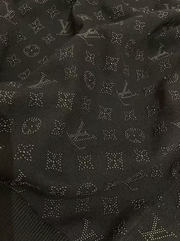 LV 1AGJU3,Louis Vuitton 1AGJU3,LV crewneck,Lv sweater,LV knitwear,LV pullover,LV cotton sweater,LV pullover mens,LV pullover