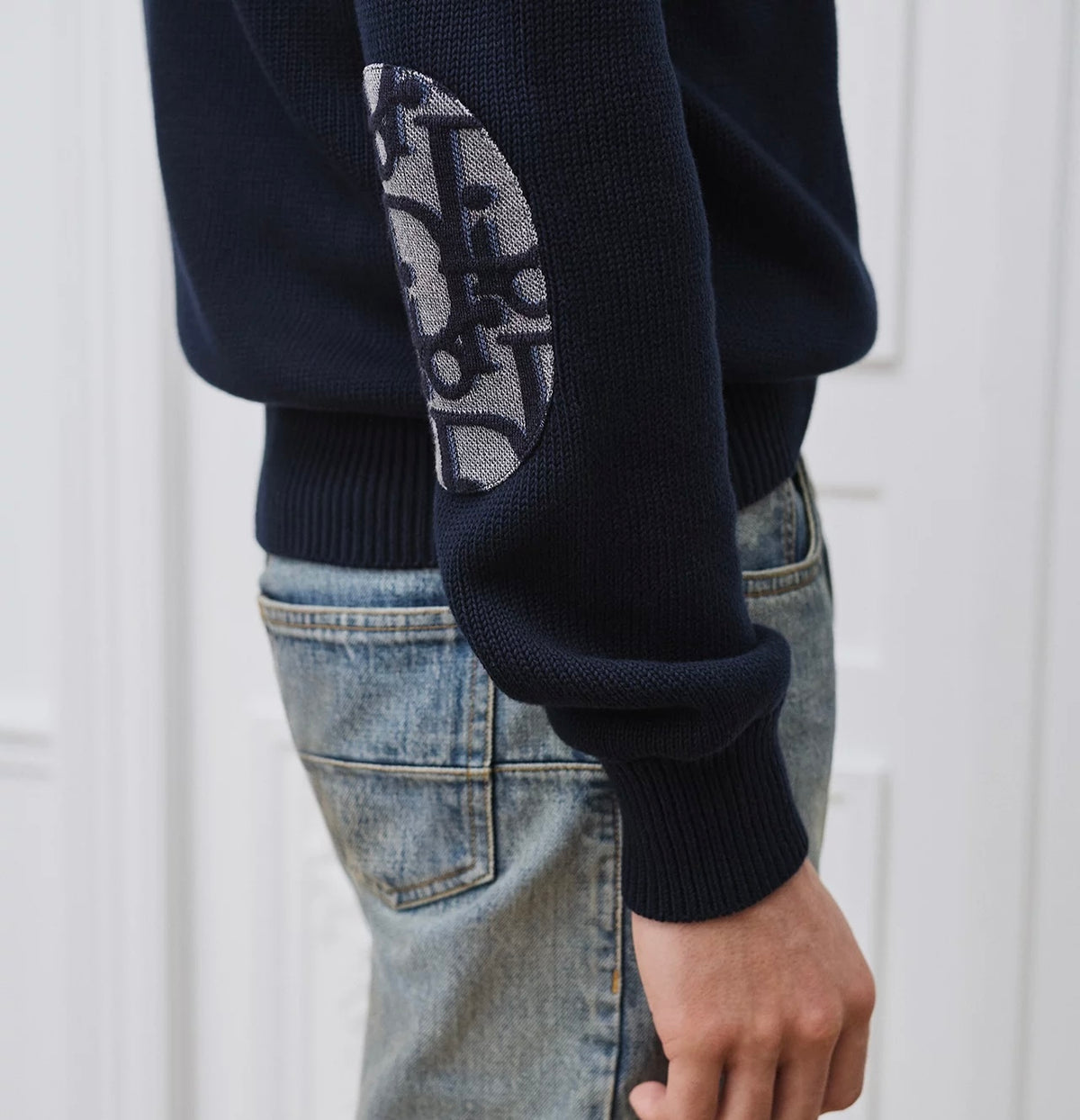 Winniemodo,Winniemdony,Dior 683M677A7045,Dior oblique sweater,Dior knit sweater navy,Dior knit sweater sale,Dior knit sweater