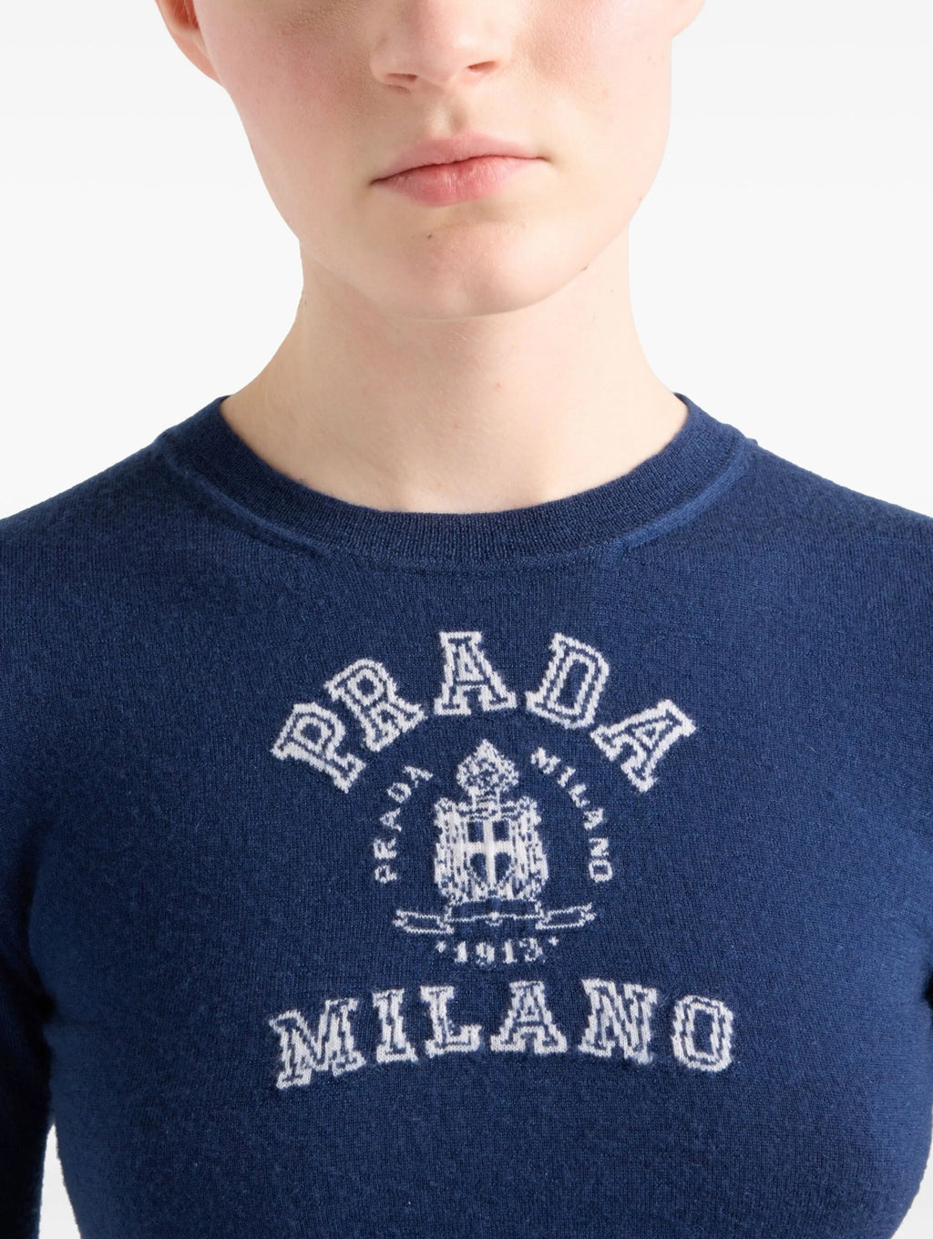Winniemodo,Winniemodony,Prada P24L2,Prada cashmere t-shirt,Prada t-shirt women,Prada t-shirt discount,Prada knitwear navy,Pra