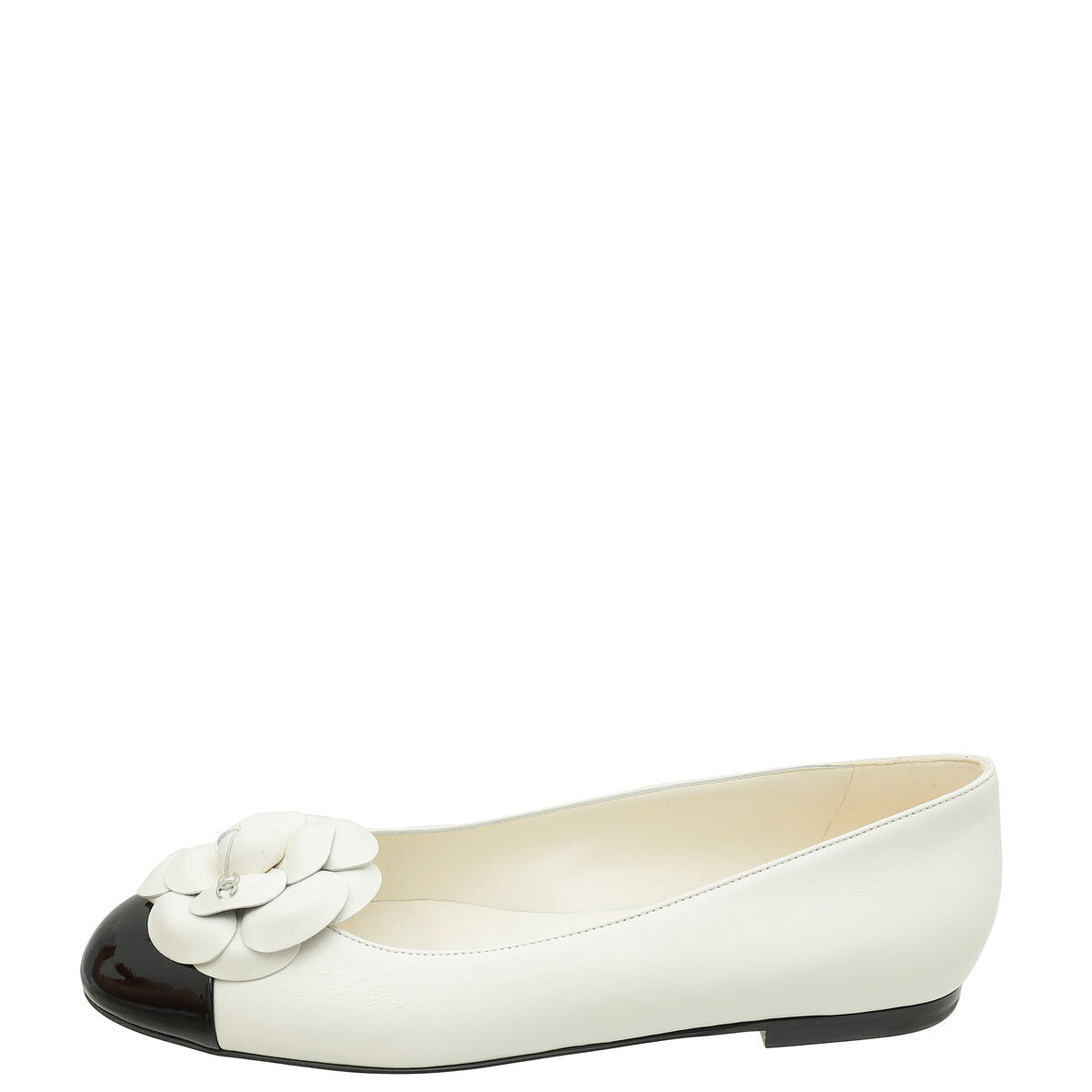 Winniemodo,Winniemodony,Chanel G45494,Chanel Camellia ballet flats sale,Chane ballet flats 2026,Chanel ballet flats outlet,Ch