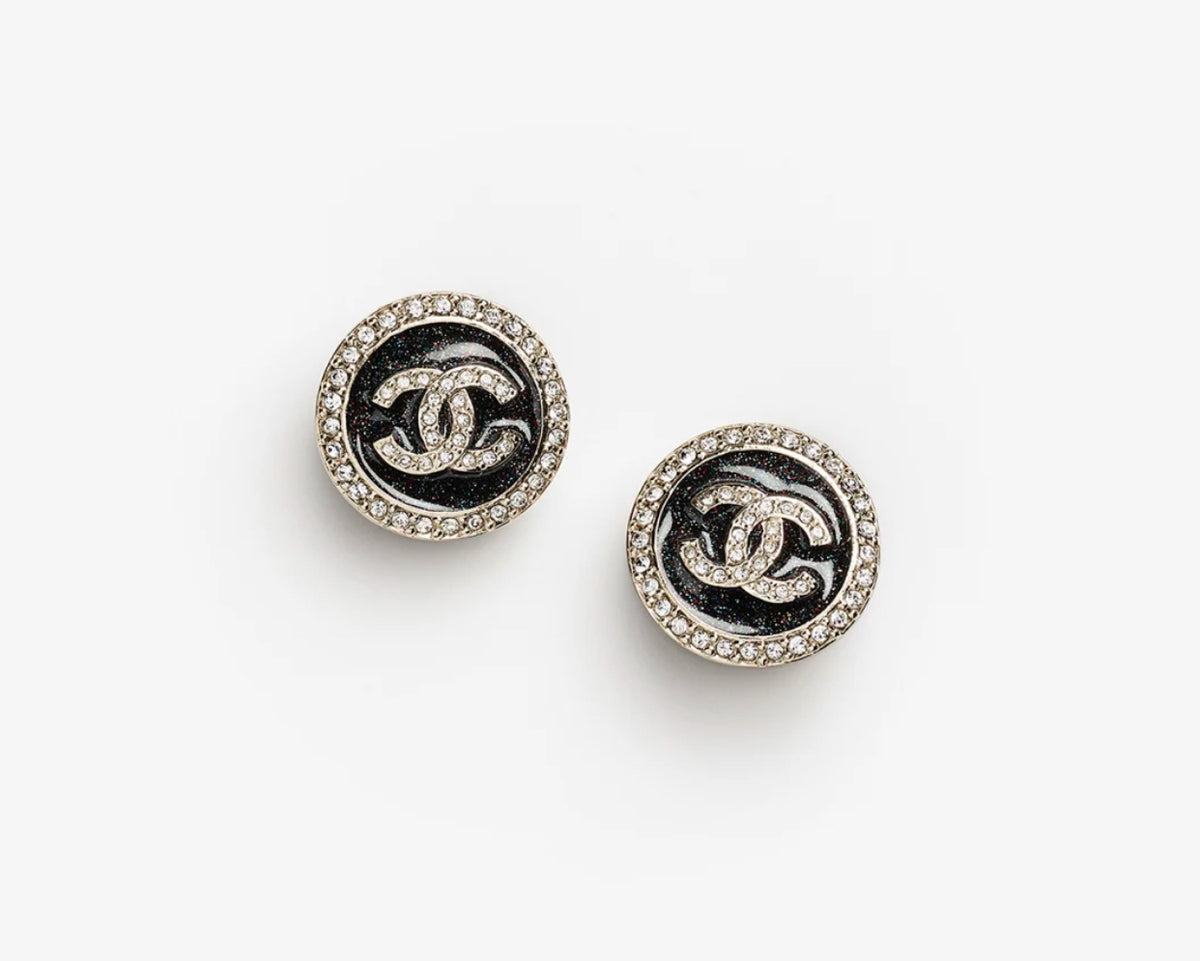 WinnieModo,Winnie modo,Chanel studs earrings,Chanel studs,Chanel studs sale,Chanel earrings,Chanel earrings sale,Chanel studs