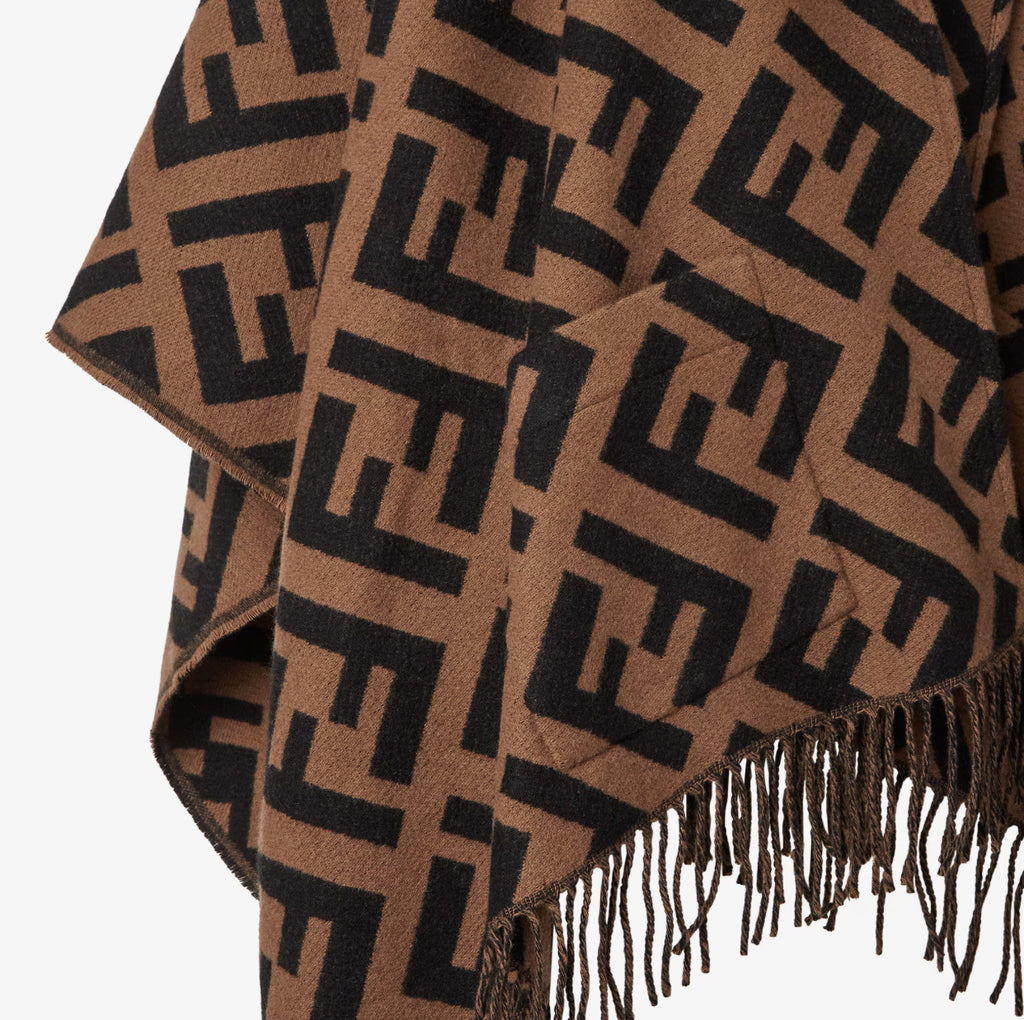Winniemodo,Winnie modo,Fendi FXX711AEOS,Fendi cashmere poncho,Fendi poncho,Fendi cloak,Fendi poncho sale,Fendi cloak sale,Fen