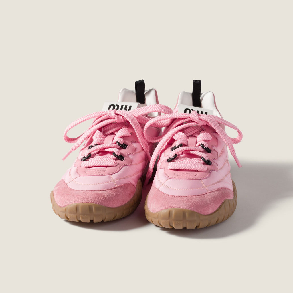 Winniemodo,Winnie modo,MIU MIU 5E417E,MIU MIU sneaker,MIU MIU sneaker sale,MIU MIU sneaker pink,MIU MIU sneakers pink sale,MI