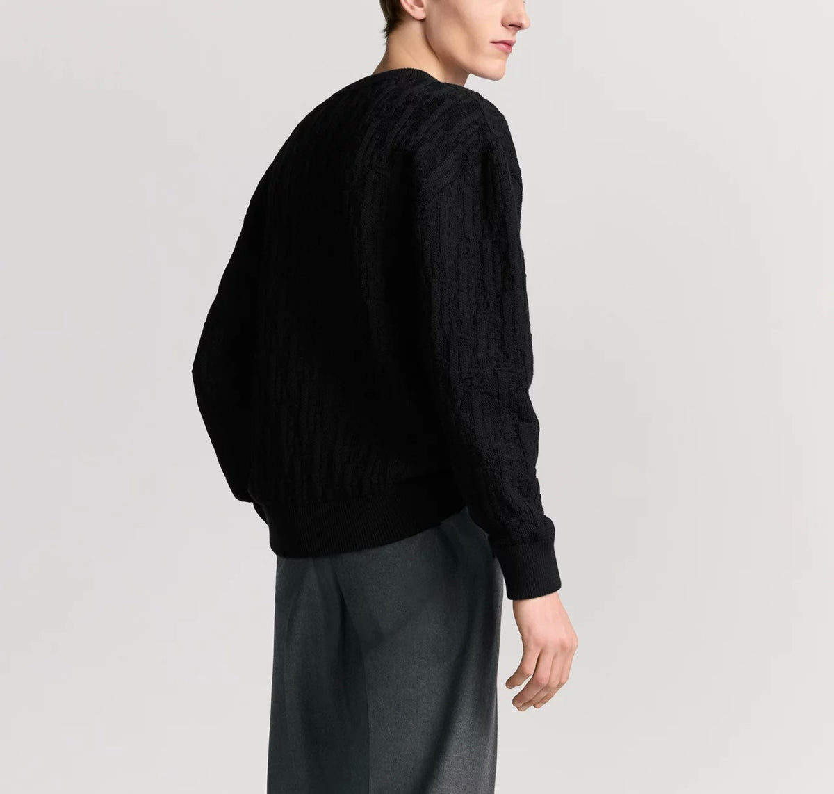 WinnieModo,Winnie modo,Dior 513M634A7003,Dior oblique sweater,Dior sweater,Dior sweater sale,Dior monogram sweater,Dior sweat