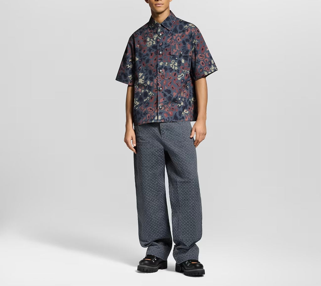 LV 1AJUT9,best clothing brands  USA,Louis Vuitton shirt outlet,Louis Vuitton clothes sale,Louis Vuitton shirt sale