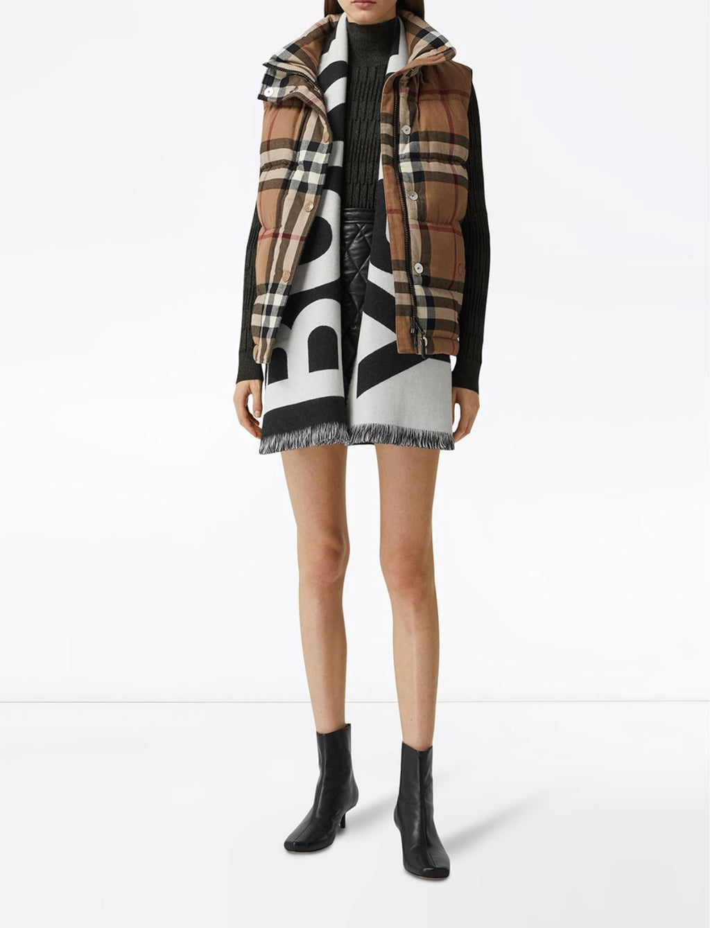 Burberry reversible logo scarf