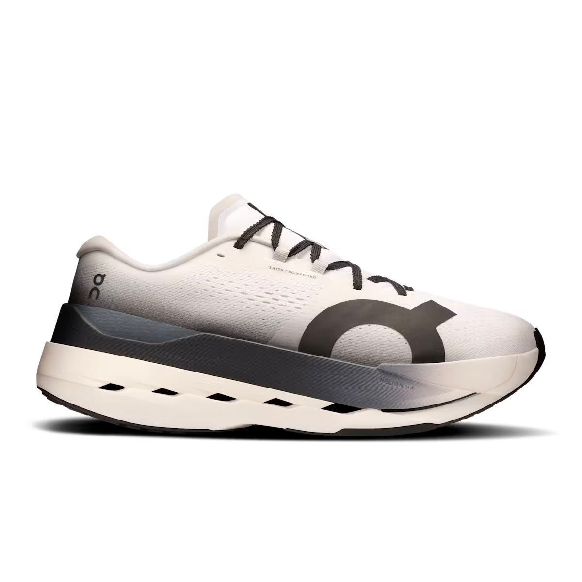 Winniemodo,Winnie modo,On Cloud Cloudboom Max sneaker,On Cloud Cloudboom Max,On cloud sneaker,On cloud sneaker sale,On cloud
