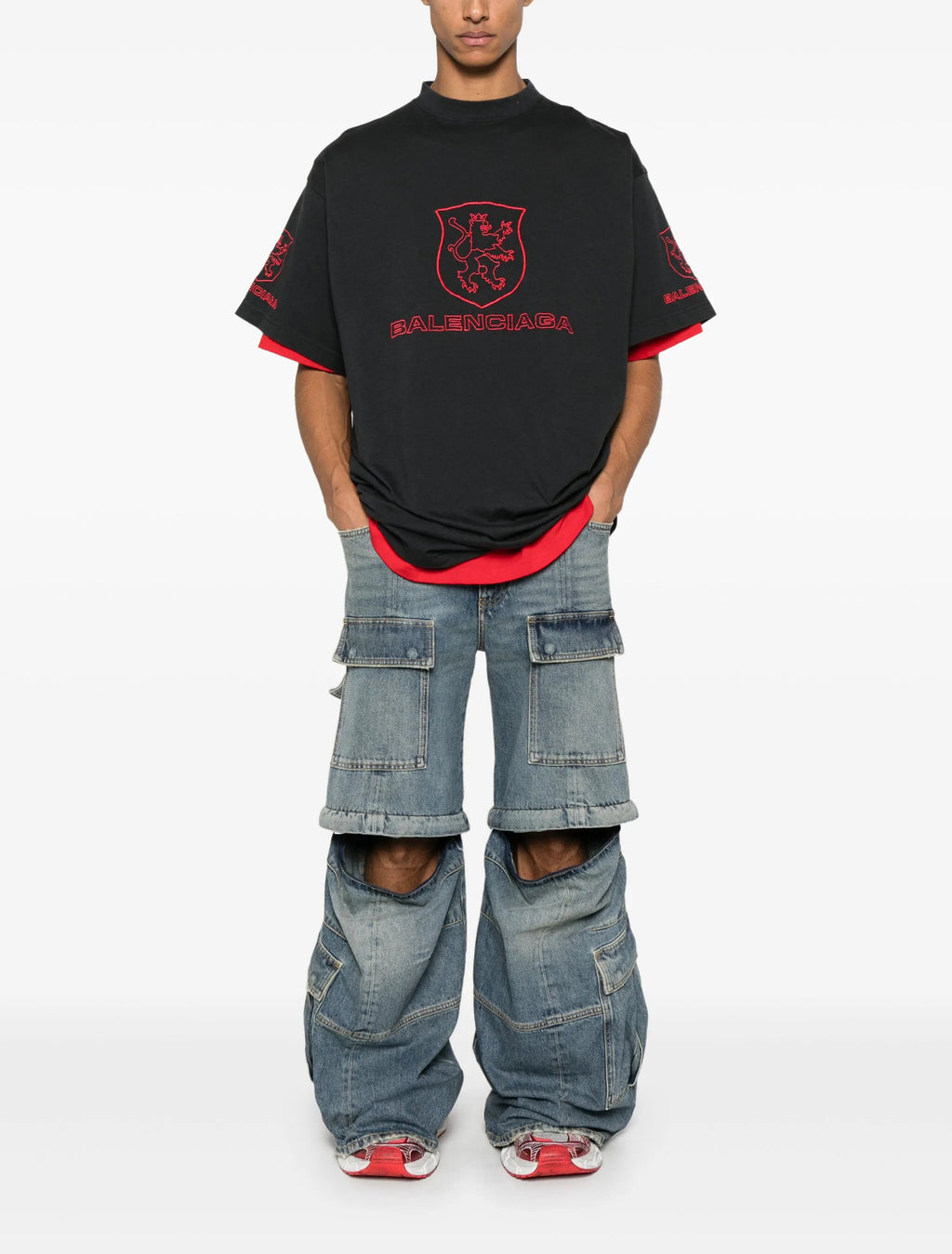 Balenciaga 787349TRVR9,Balenciaga lion t-shirt,Balenciaga t-shirt black,Balenciaga T-Shirt,Balenciaga Tee,Balenciaga T-Shirt