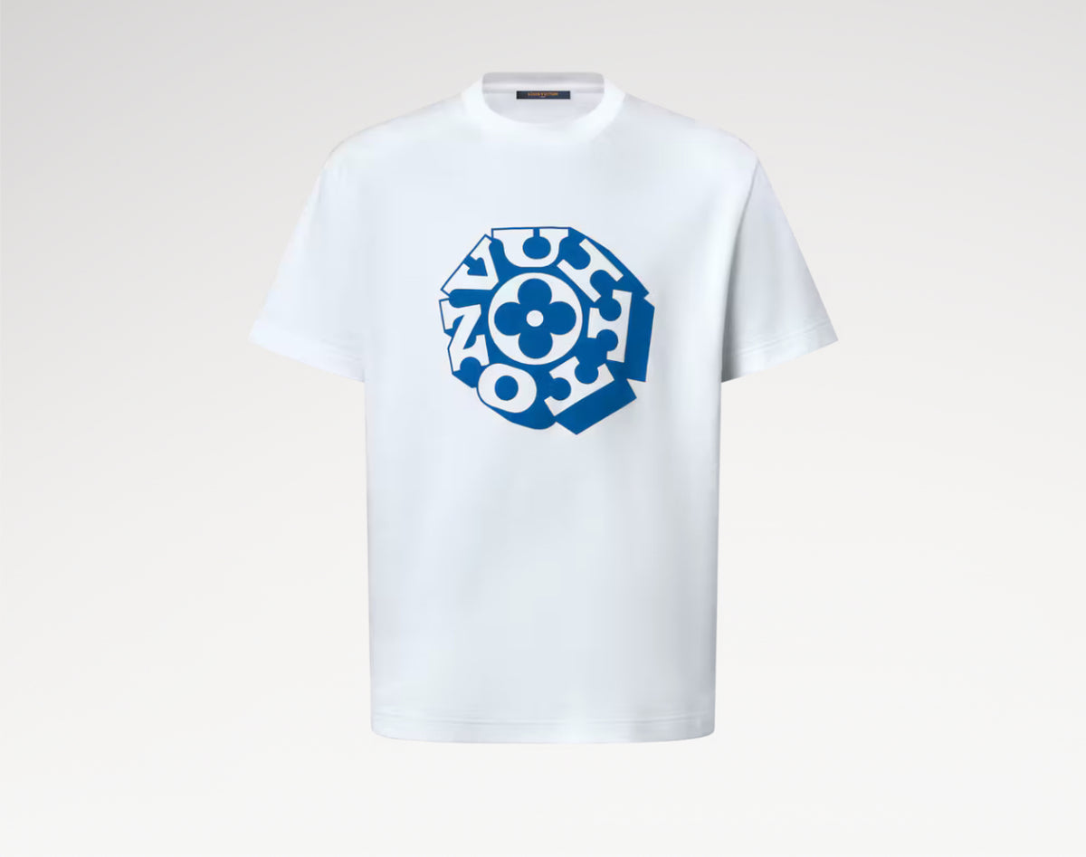 Winniemodo,Winnie modo,Louis Vuitton 1AIML9,LV 1AIML9,Louis Vuitton printed signature T-shirt,LV printed signature T-shirt,Lo