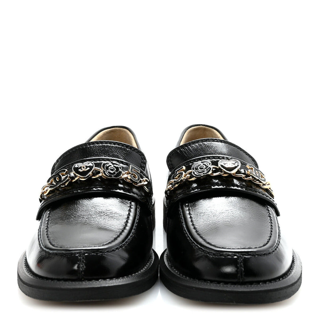 Winniemodo,Winniemodony,Chanel G46128,Chanel loafer calfskin,Chanel loafer sale,Chanel loafer black,Chanel flat outlet,Chanel