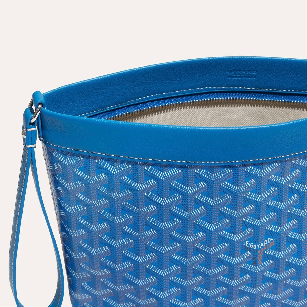 Winniemodo,Winniemodony,Goyard Conti Pouch sky blue,Goyard pouch sky blue,Goyard pouch sale,Goyard clutch blue,Goyard clutch