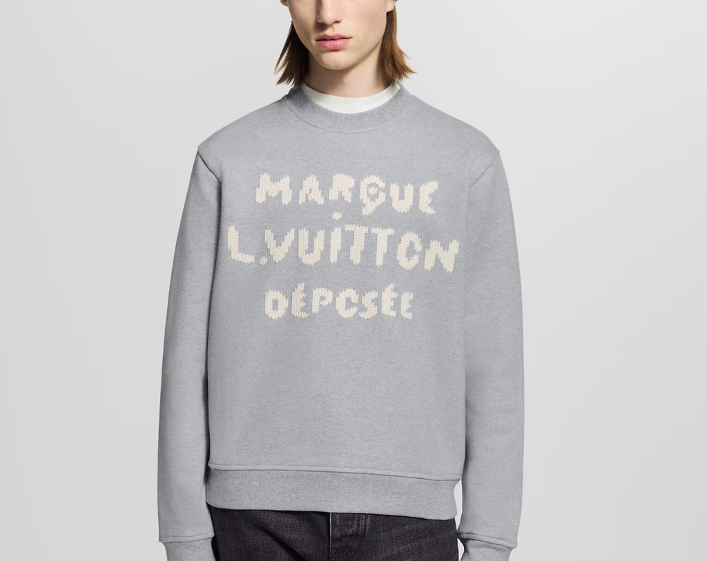 Winniemodo,Winnie modo,Louis Vuitton 1AIKCO,LV 1AIKCO,Louis Vuitton embroidered signature sweatshirt,LV sweater,LV sweater sa