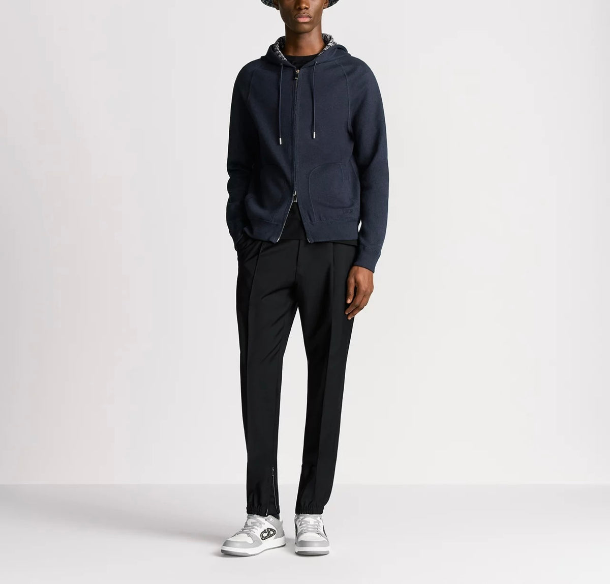 Winniemodo,Winniemodony,Dior 113M221AT225,Dior hooded track jacket,Dior zip up jacket navy,Dior zip up jacket men,Dior zip up