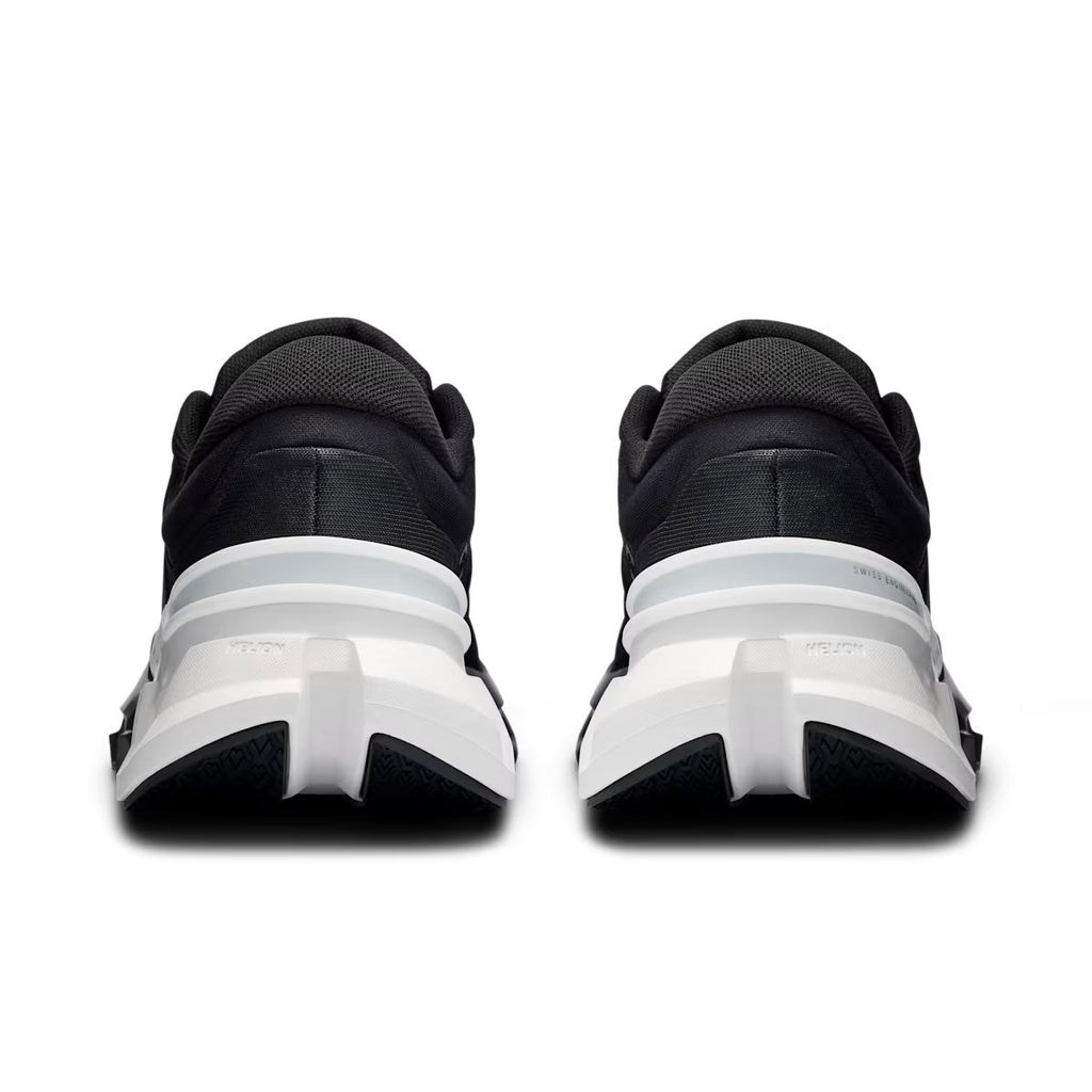 Winniemodo,Winnie modo,On cloudflyer,On Cloudflyer 5 Sneaker,On Cloudflyer 5 black,On Cloud sneaker,On Cloud sneaker sale,On