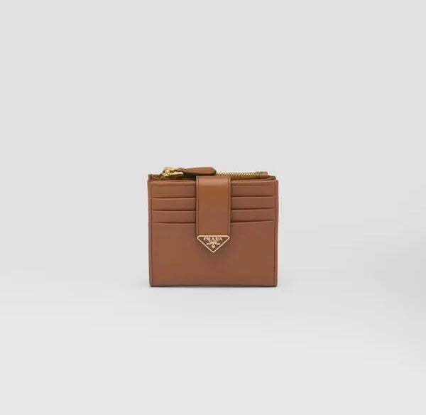 Winniemodo,Winniemodony,Prada 1ML047,Prada small leather wallet,Prada wallet brown,Prada wallet brown sale,Prada wallet women