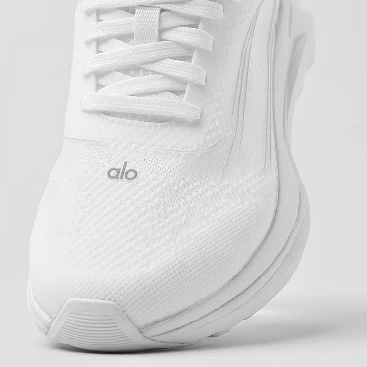 Alo Runner White,Alo Runner,Alo sneaker White,Alo sneaker,Yoga sneaker,Alo sneaker on sale,Alo yoga sneaker white,Alo womens
