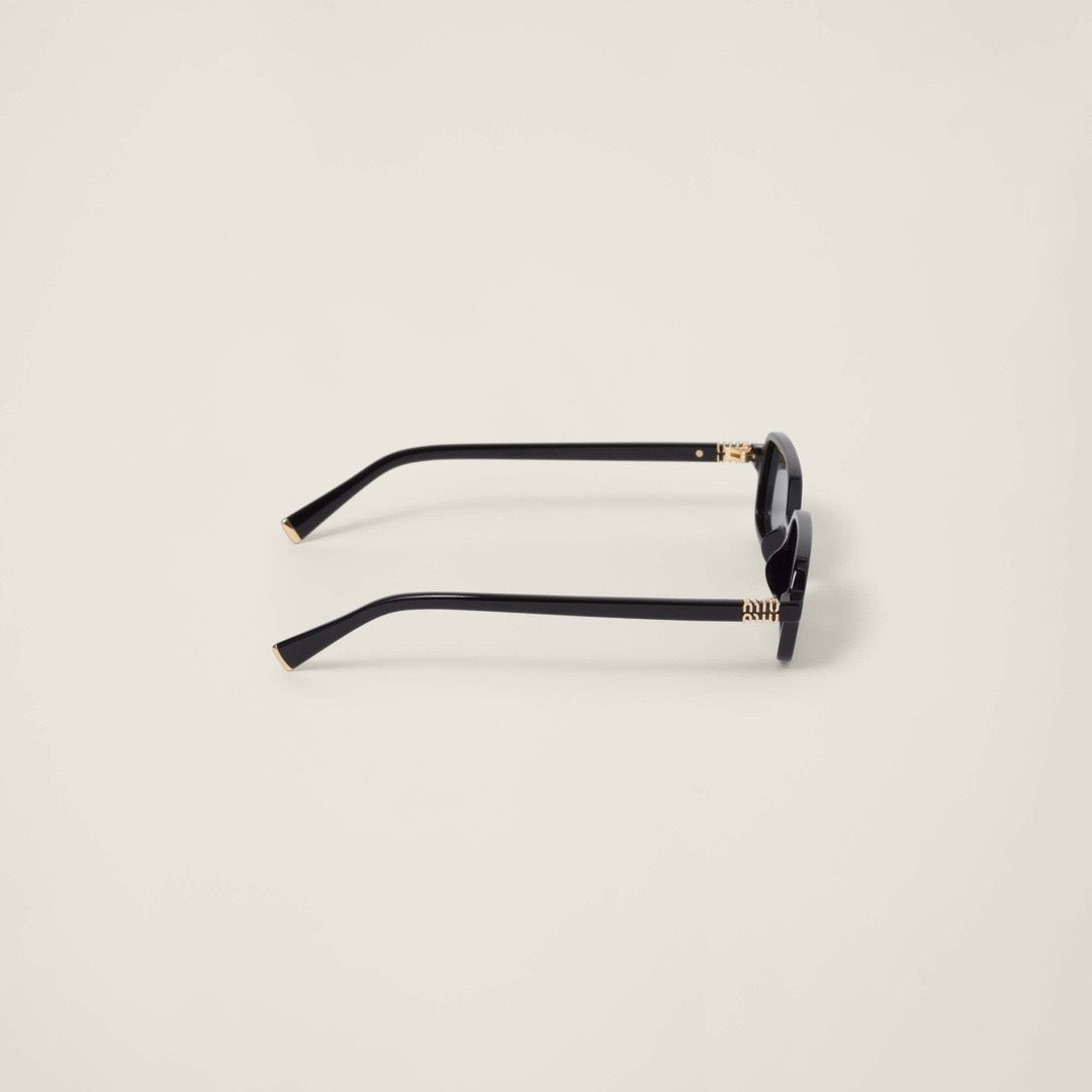 MIU MIU SMU11Z,Miu Miu Regard sunglasses,MIU MIU black sunglasses,MIU MIU womens sunglasses,MIU MIU sunglasses on sale,MIU MI