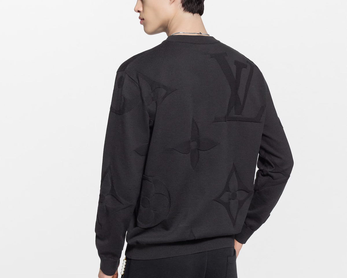 Winniemodo,Winnie modo,Louis Vuitton 1AIWE9,LV 1AIWE9,Louis Vuitton monogram crewneck,Louis Vuitton sweater,Louis Vuitton kni
