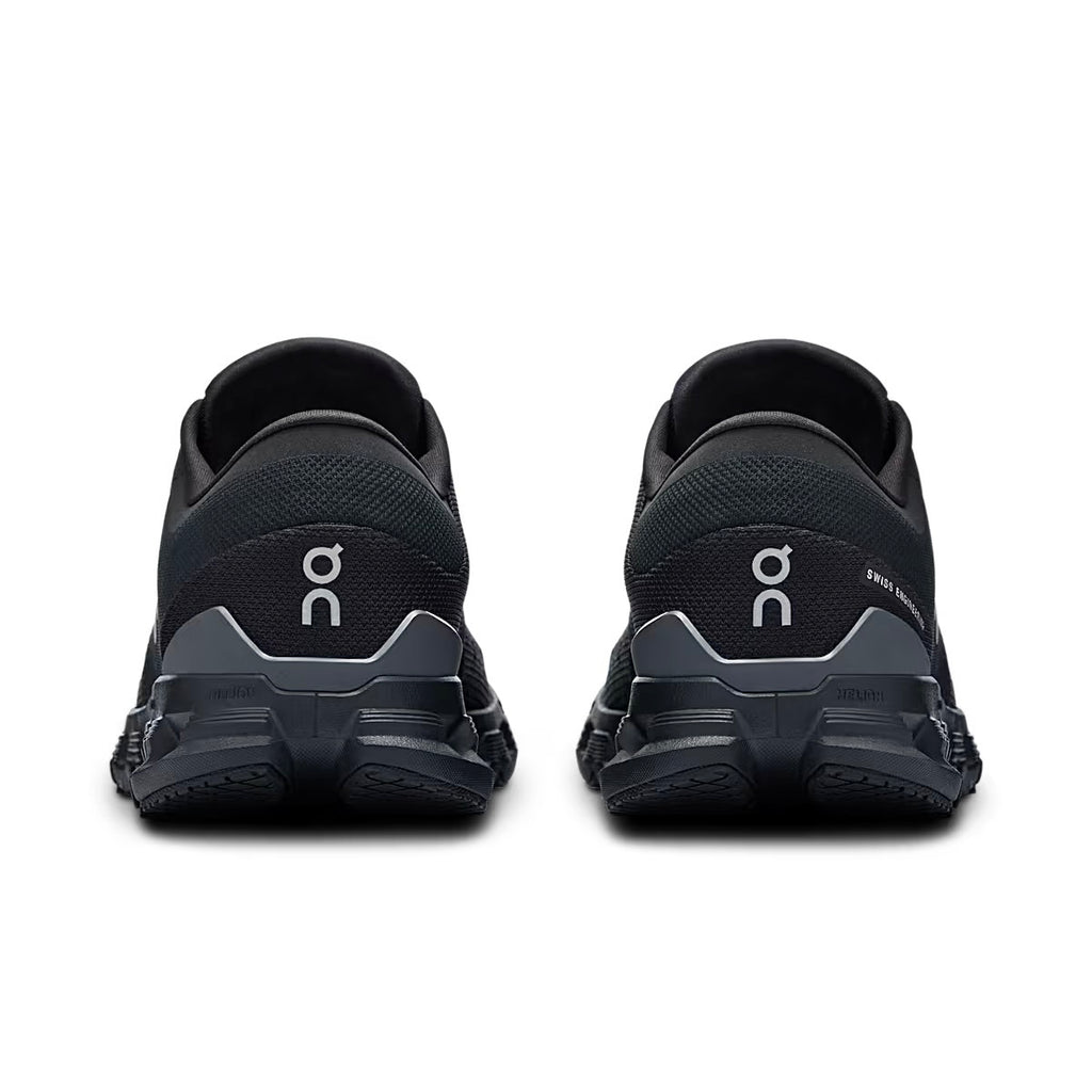 Winniemodo,Winnie modo,On Cloud X 4 Sneaker,On Cloud X 4 running shoes,On cloud x 4 black,On cloud X 4 sale,On cloud x 4 mens