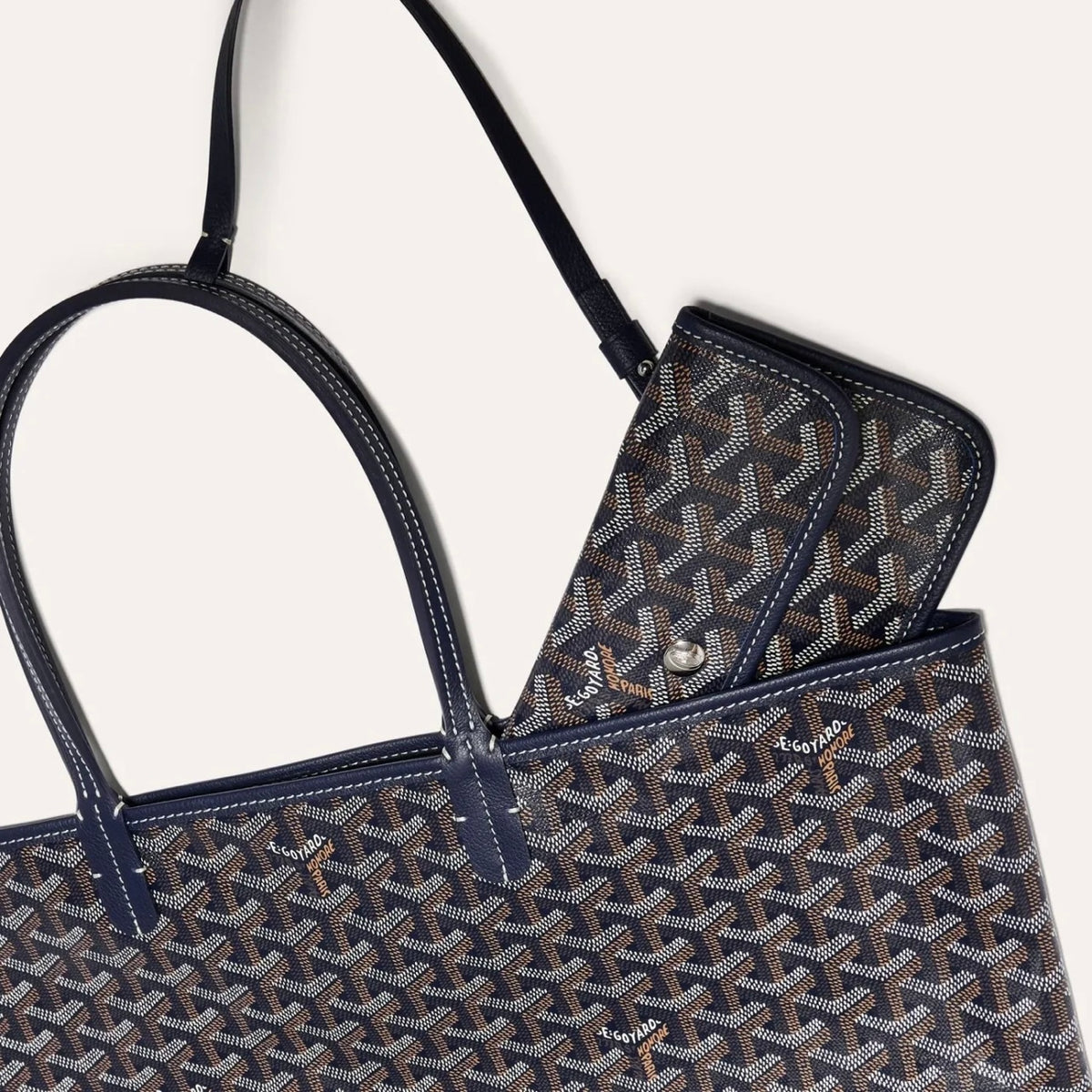 Goyard PM Bag,Goyard tote bag,Goyard bag,Goyard bag on sale,Goyard tote bag pm,Goyard tote bag price,Goyard tote bag outlet,G