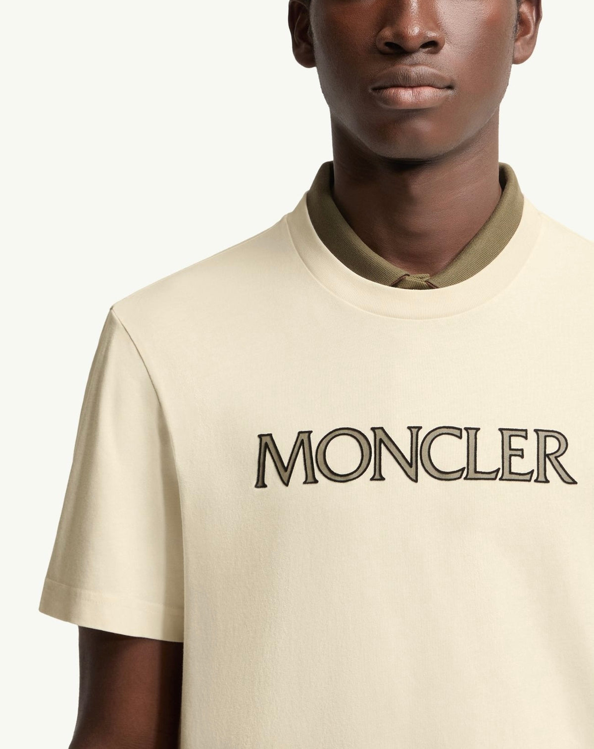Winniemodo,Winniemodony,Moncler t-shirt,Moncler t-shirt sale,Moncler t-shirt discount,Moncler tee,best online shopping in USA