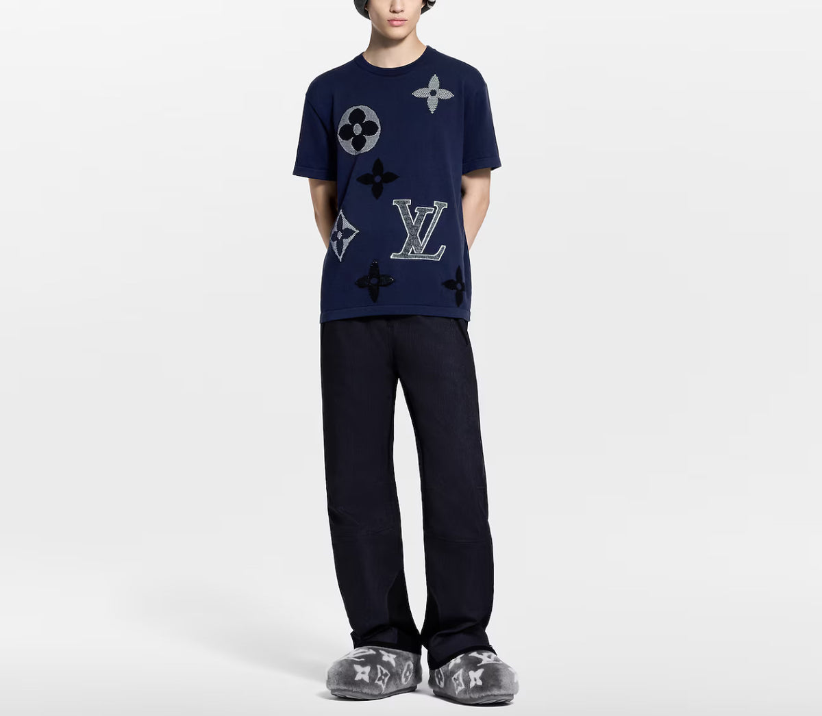 Winniemodo,Winnie modo,Louis Vuitton 1AJBW8,LV 1AJBW8,Louis Vuitton monogram t-shirt,LV monogram T-shirt,Louis Vuitton t-shir