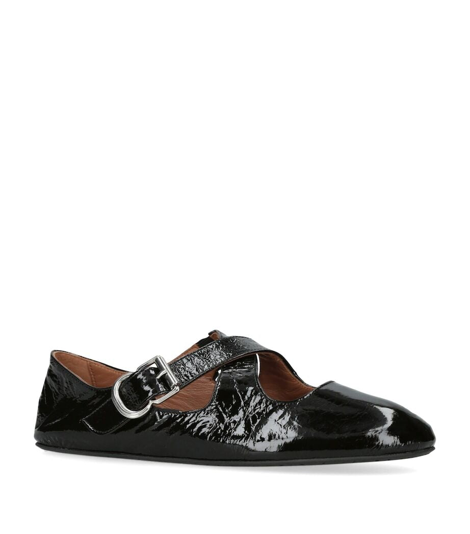 Winniemodo,Winniemodony,Alaia cross ballet,Alaia ballet shoes,Alaia shoes,Alaia shoes sale,Alaia flats sale,Alaia flats outle