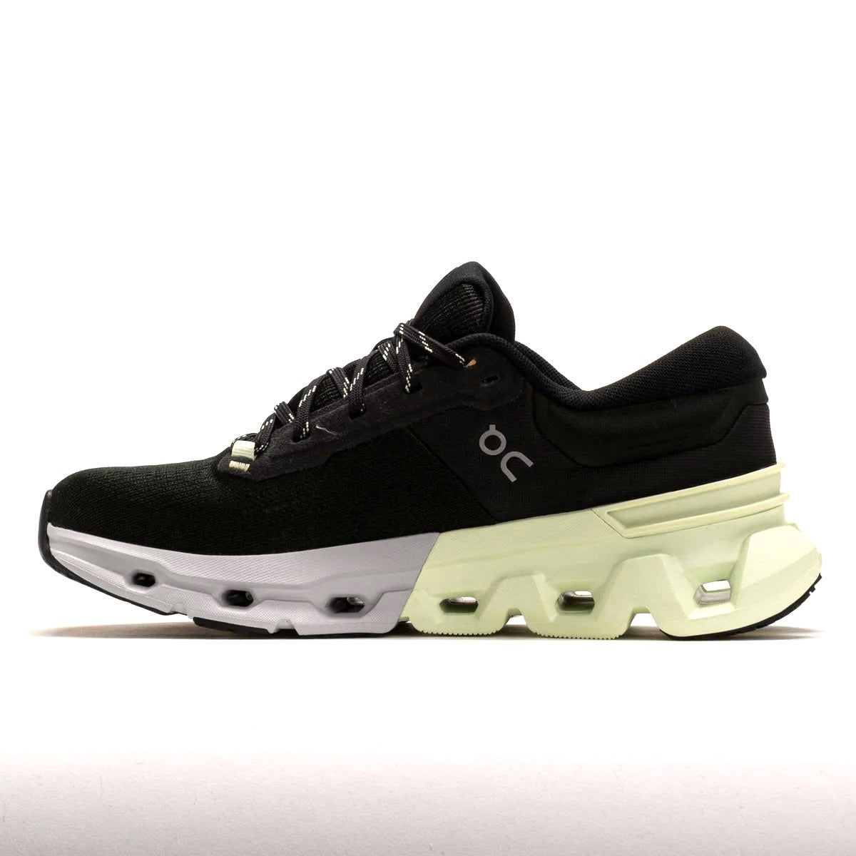 Winniemodo,Winnie modo,On Cloudflyer 5 sneaker,On Cloudflyer 5,On Cloudflyer 5 black,On cloud sneaker,On cloud sneaker sale,O